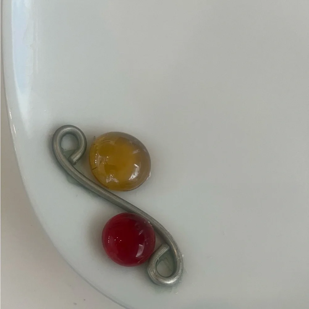 For I heard jeweled plate with silver jeweled knife